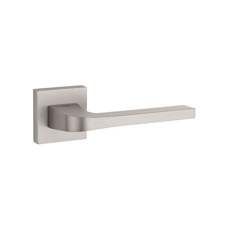 Klamka TUPAI 3097 Q wmontowana