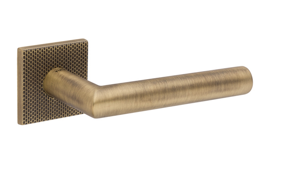 Klamka TUPAI 4002 5SQ/T2 77
